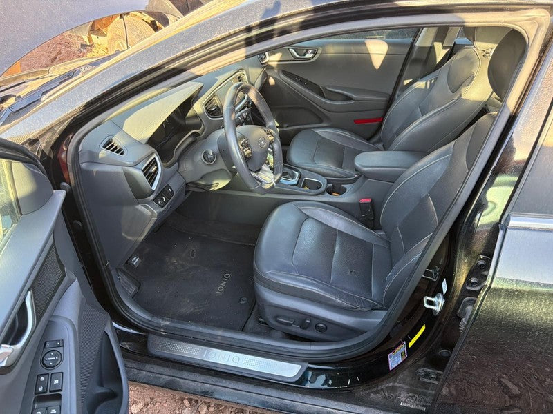 Used Front Right Seat Front fits: 2017 Hyundai Ioniq VIN C 8th digit H