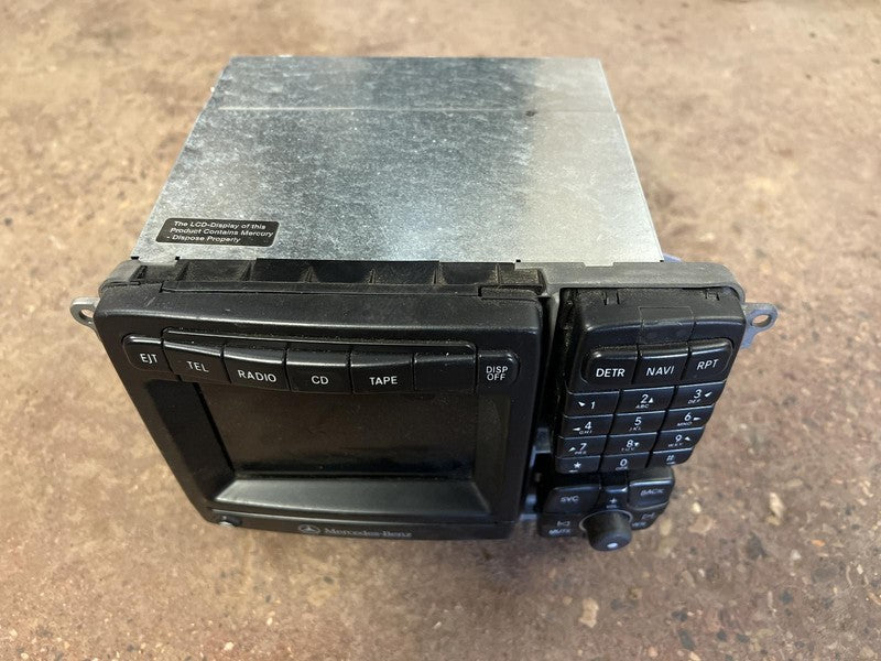 2002 MERCEDES S-CLASS STEREO RECEIVER ID#: 2208270542