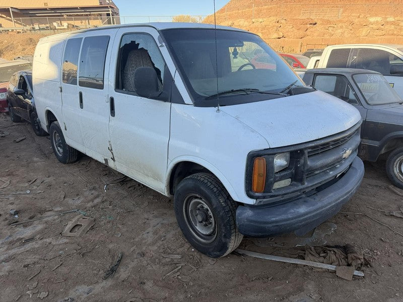 Used Wheel fits: 2001 Chevrolet Express 2500 van 8 stud Grade A