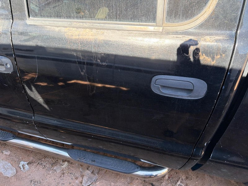 Used Rear Left Door Assembly Rear Side fits: 2002 Dodge Dakota electri