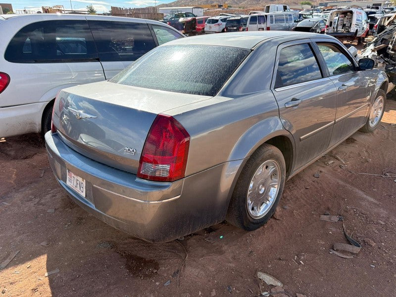 Used Differential Carrier Assembly fits: 2006 Chrysler 300 Rear RWD 3.