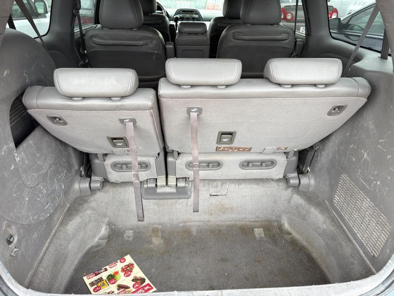 Used Third Seat SW/VAN fits: 2008 Honda Odyssey Third Seat SW Van Grad
