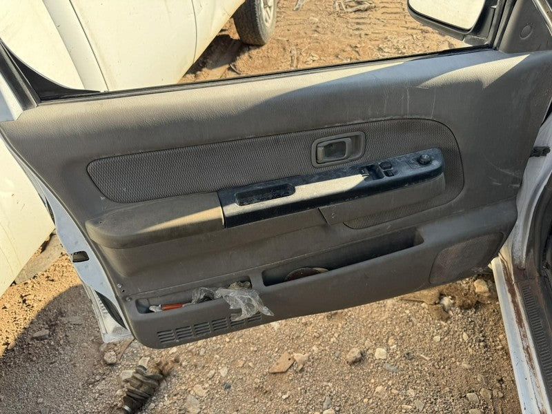 Used Manual Transmission Assembly fits: 2004 Nissan Frontier MT 4 cyli