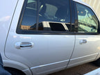 Used Rear Right Door Assembly Rear Side fits: 2013 Ford Expedition ele