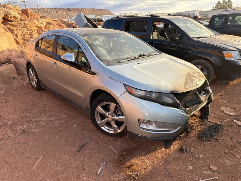 Used Infotainment Display fits: 2011 Chevrolet Volt information displa
