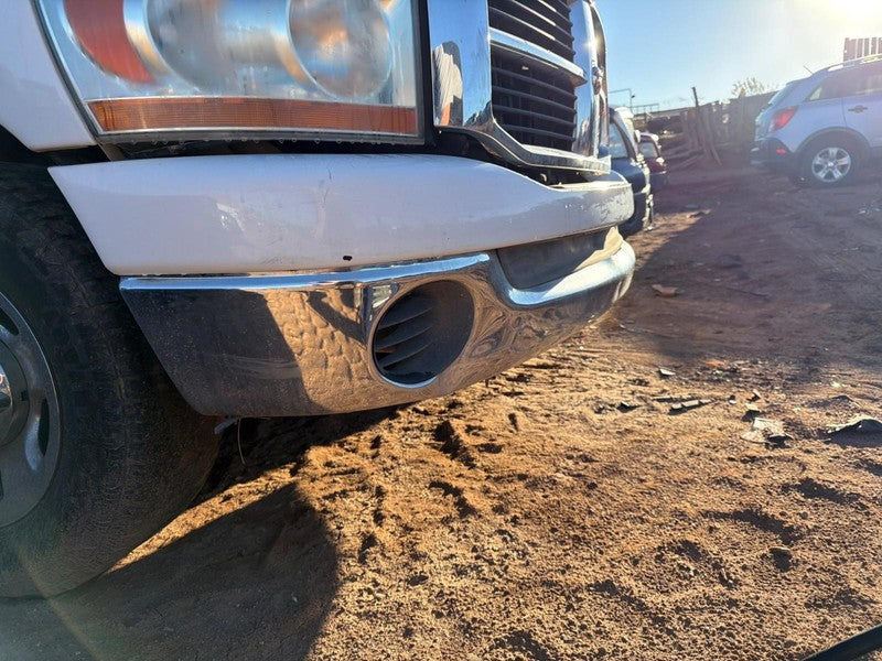 Used Front Bumper Assembly Front fits: 2006 Dodge 2500 PICKUP Mega Cab