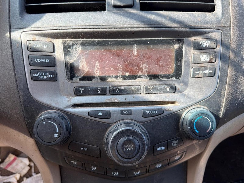 Used Radio Audio fits: 2006 Honda Accord Grade A