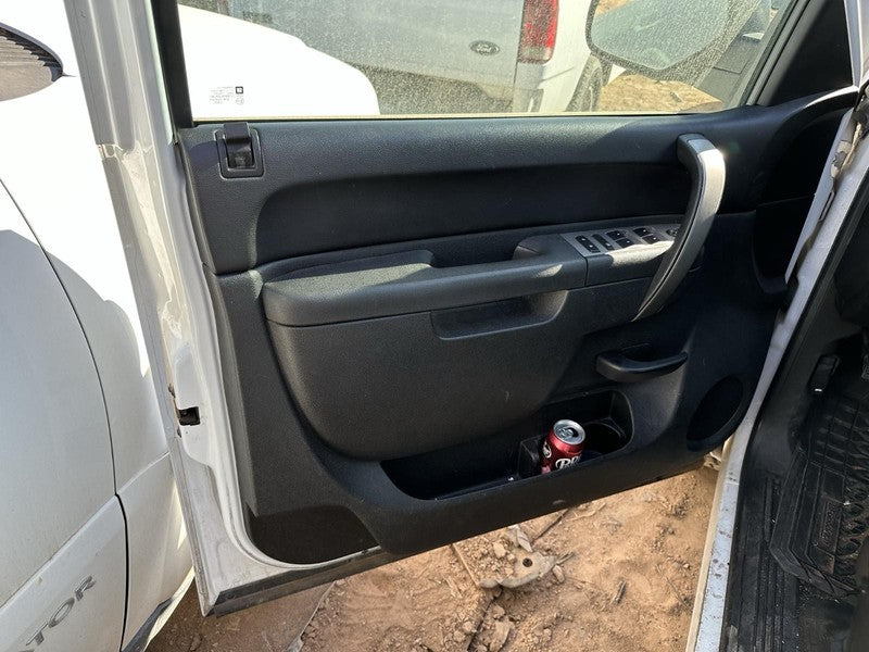 Used Front Bumper Assembly Front fits: 2011 Chevrolet Silverado 1500 p