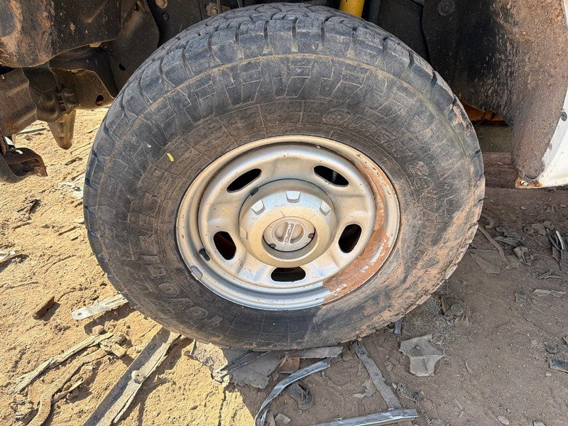 Used Wheel fits: 2016 Ford F350SD PICKUP 17x7-1/2 SRW TPMS 5 spoke ste