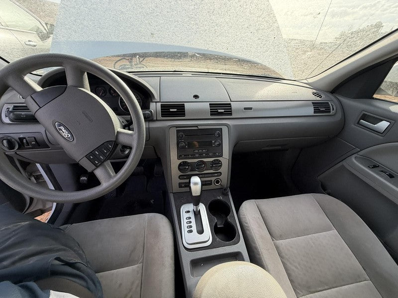 Used Front Left Seat Front fits: 2006 Ford Five hundred bucket SE w/o 