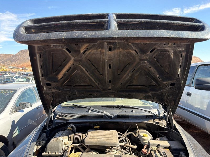 Used Hood fits: 2002 Dodge Dakota  Grade A