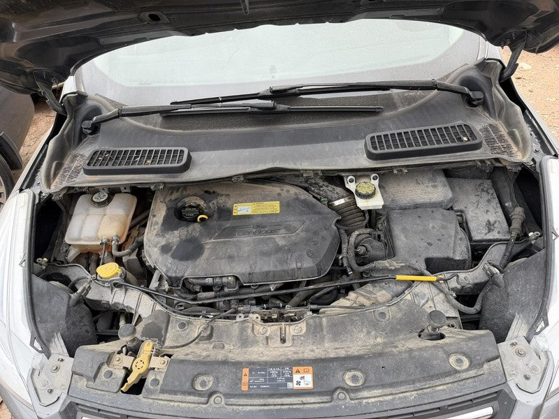 Used Air Cleaner Assembly fits: 2014 Ford Escape gasoline 1.0L VIN E 8