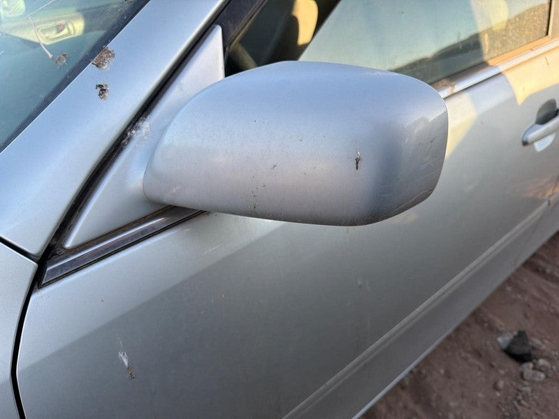 Used Left Door Mirror fits: 2002 Toyota Camry Power non-heated L. Japa