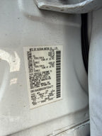 Used Front Right Seat Front fits: 2005 Nissan Armada bucket w/air bag 