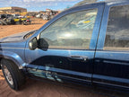 Used Front Left Door Assembly Front fits: 2000 Jeep Grand cherokee Fro