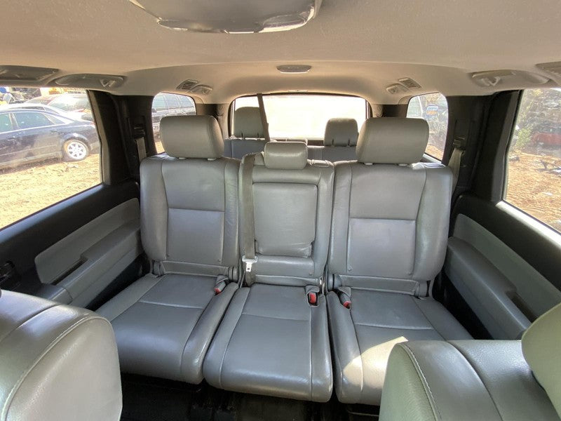 Used Right Door Mirror fits: 2012 Toyota Sequoia Power heated w/o powe