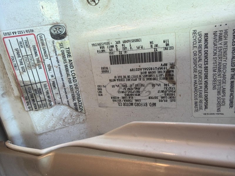 Used Front Left Seat Front fits: 2006 Ford Expedition bucket without a