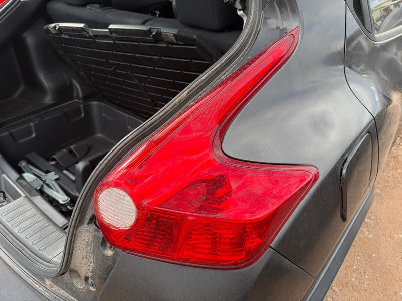 Used Right Tail Light Assembly fits: 2011 Nissan Juke quarter panel mo