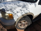 Used Front Left Fender fits: 2006 Ford Expedition w/wheel lip moulding