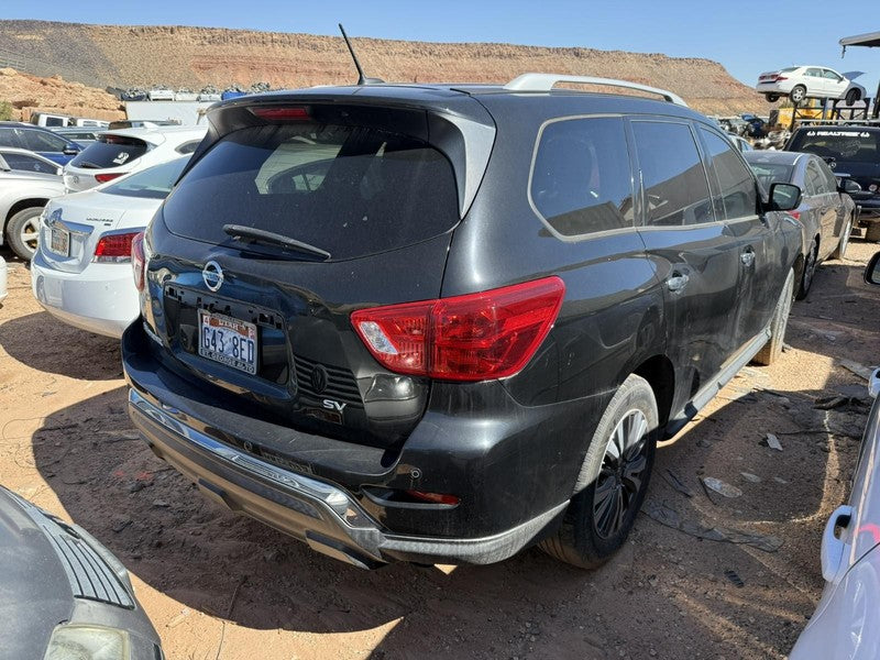 Used Air Cleaner Assembly fits: 2018 Nissan Pathfinder 3.5L 6 cylinder