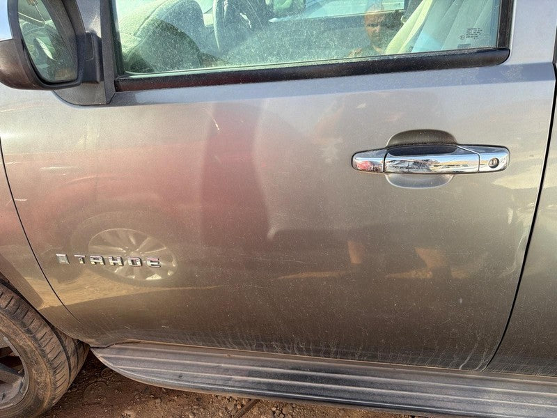 Used Front Left Door Assembly Front fits: 2007 Chevrolet Tahoe Front L