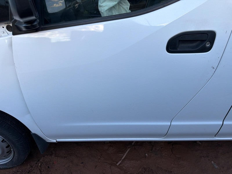 Used Front Left Door Assembly Front fits: 2021 Nissan Nv200 Cargo van 