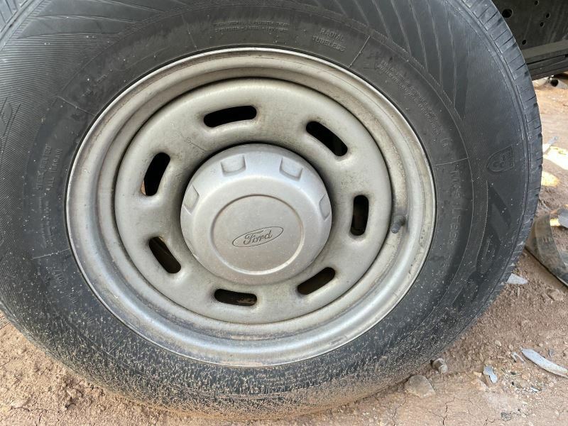 Alternator 110-130 Amp Fits 97-04 FORD E150 VAN 438819