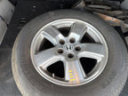 Used Wheel fits: 2009 Honda Pilot 17x7-1/2 alloy 5 spoke Grade A