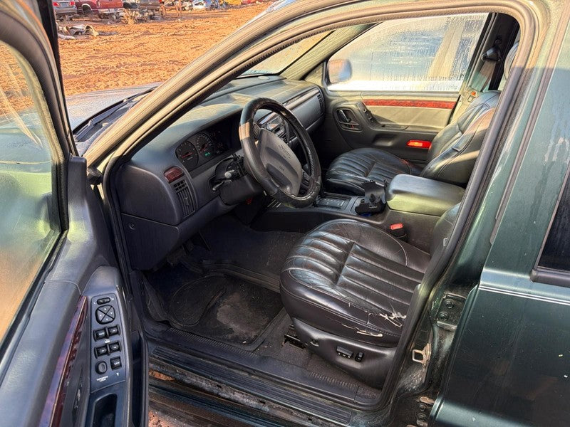 2000 - 2004 Jeep Grand Cherokee Passenger Side Front Seat bucket, LHD,