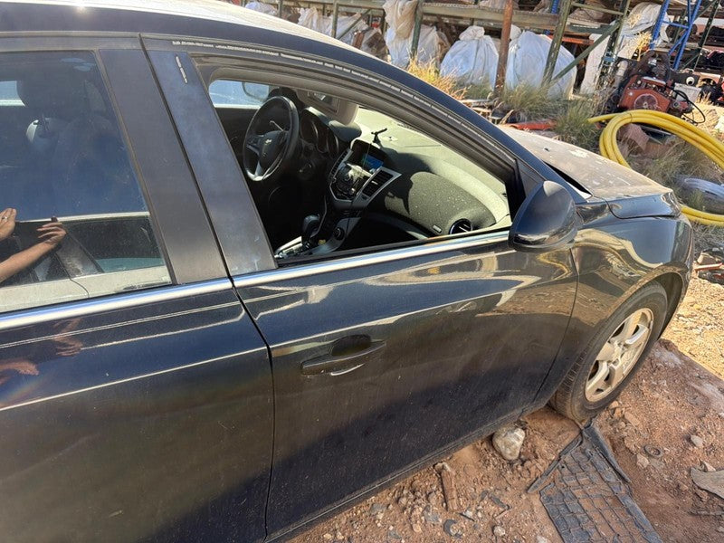 Used Front Right Door Assembly Front fits: 2011 Chevrolet Cruze expres