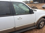 Used Front Right Door Assembly Front fits: 2006 Ford Expedition electr