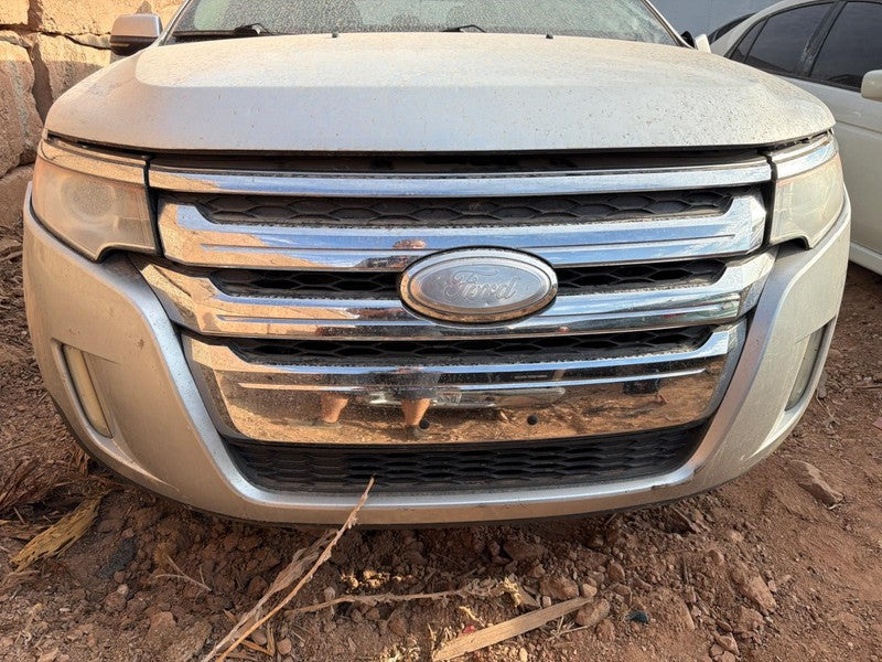Used Front Bumper Assembly Front fits: 2012 Ford Edge Limited w/o adap