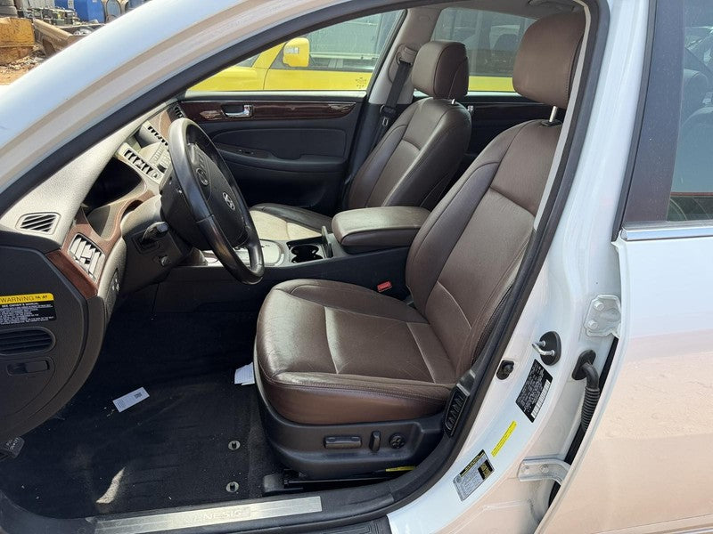 Used ABS Modulator fits: 2011 Hyundai Genesis modulator assembly Sedan
