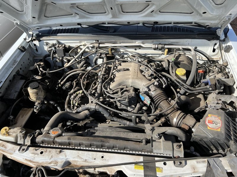 Used Transfer Case Assembly fits: 2001 Nissan Xterra 6 cylinder AT thr