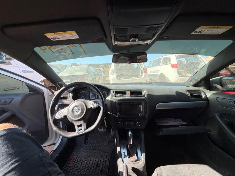 Used Front Left Seat Front fits: 2012 Volkswagen Jetta gli Sdn Base bu