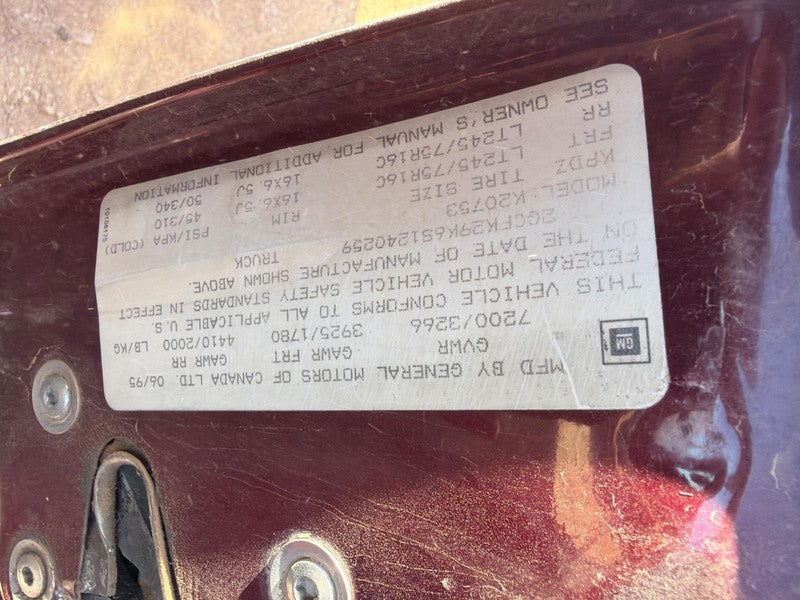Used Seat Front fits: 1995 Chevrolet 2500 PICKUP Seat Front Grade A