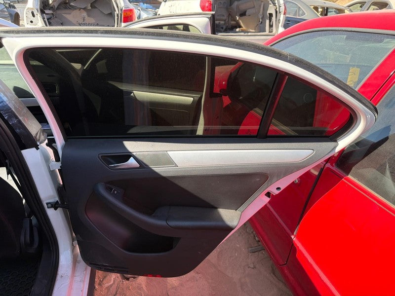Used Rear Right Door Assembly Rear Side fits: 2012 Volkswagen Jetta gl