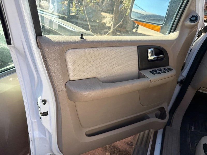 Used Front Left Door Interior Trim Panel fits: 2006 Ford Expedition Tr