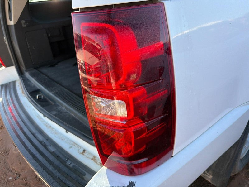 Used Right Tail Light Assembly fits: 2010 Chevrolet Suburban 1500 w/o 