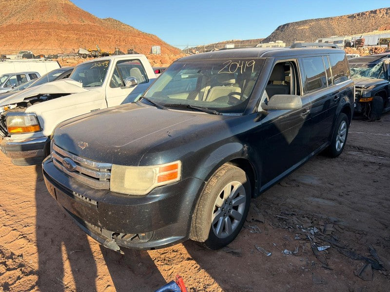 2009 Ford Flex Driver Side Front Door Interior Trim Panel