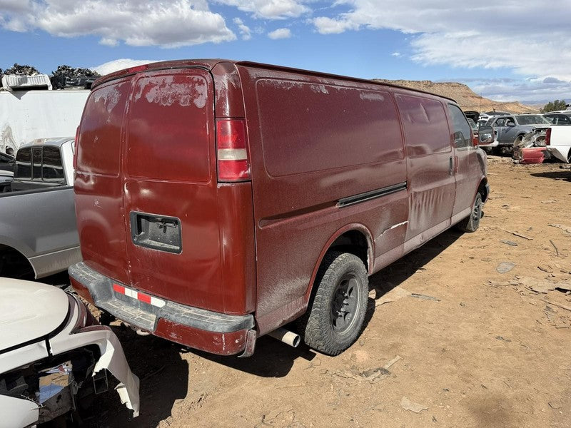 Used Alternator fits: 2007 Chevrolet Express 3500 van 145 amp opt KG3 