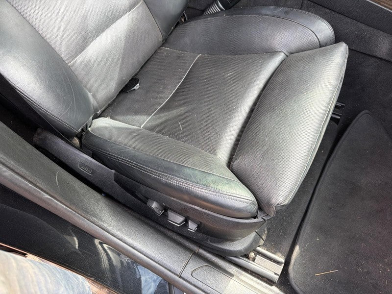Used Front Right Seat Front fits: 2012 Bmw 750I bucket air bag leather