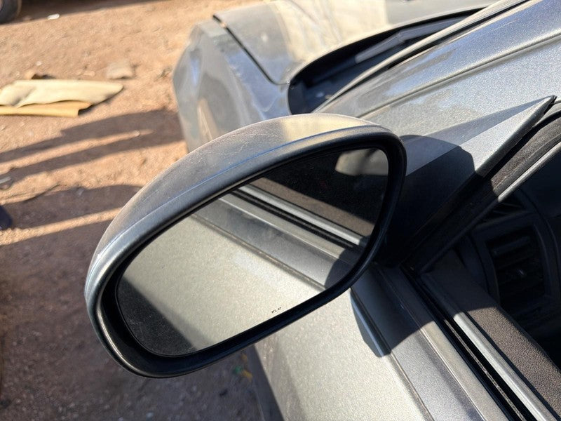 Used Left Door Mirror fits: 2009 Chrysler 300 folding heated chrome co
