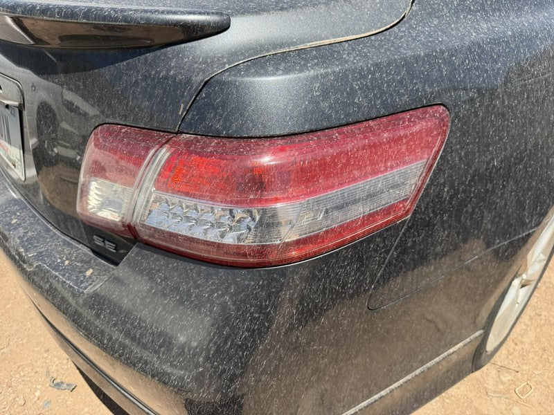 Used Right Tail Light Assembly fits: 2011 Toyota Camry quarter panel m