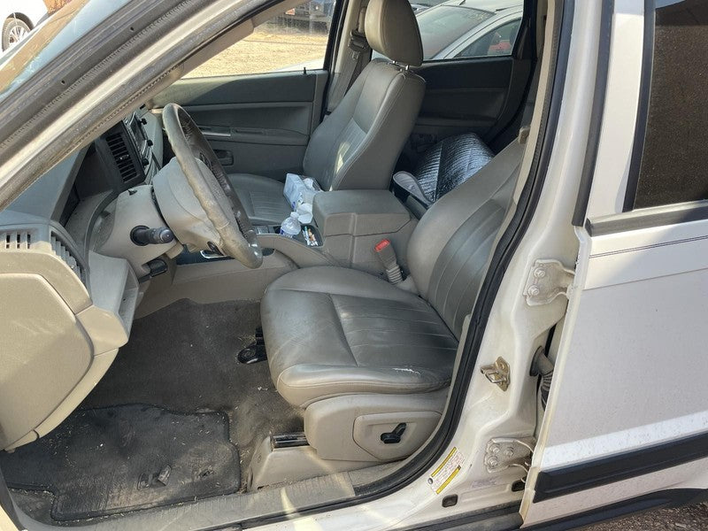Used Automatic Transmission Assembly fits: 2005 Jeep Grand cherokee AT