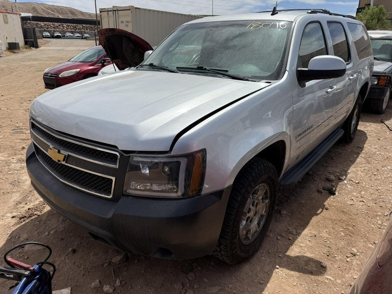 Used Air Cleaner Assembly fits: 2013 Chevrolet Suburban 1500 6.0 Grade