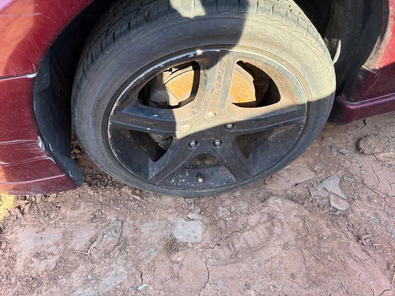 Used Wheel fits: 2005 Mitsubishi Eclipse 17x6-1/2 alloy 10 spoke Grade