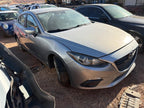 Used Front Left Seat Front fits: 2016 Mazda 3 air bag cloth Front Left