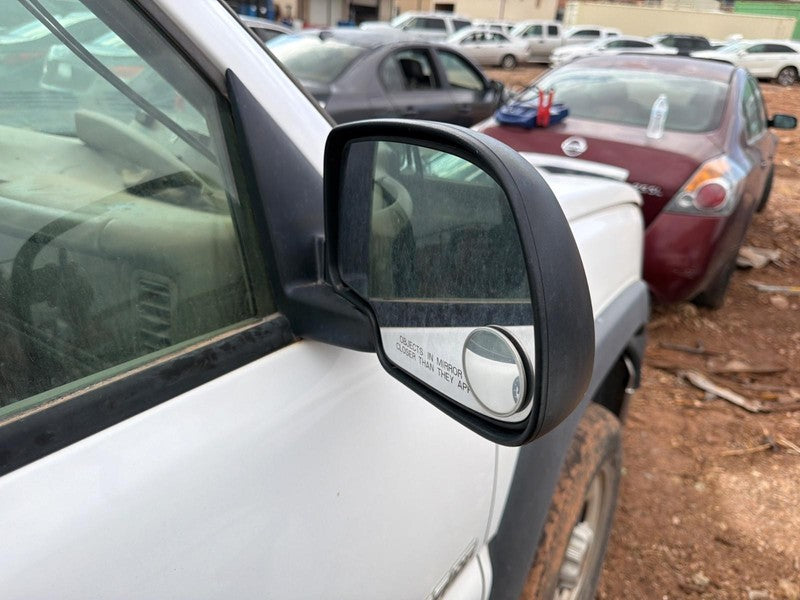 2004 - 2007 Chevrolet Silverado 2500 Pickup Passenger Side View Mirror