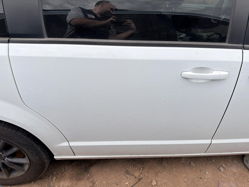 Used Rear Right Door Assembly Rear Side fits: 2019 Dodge Caravan passe